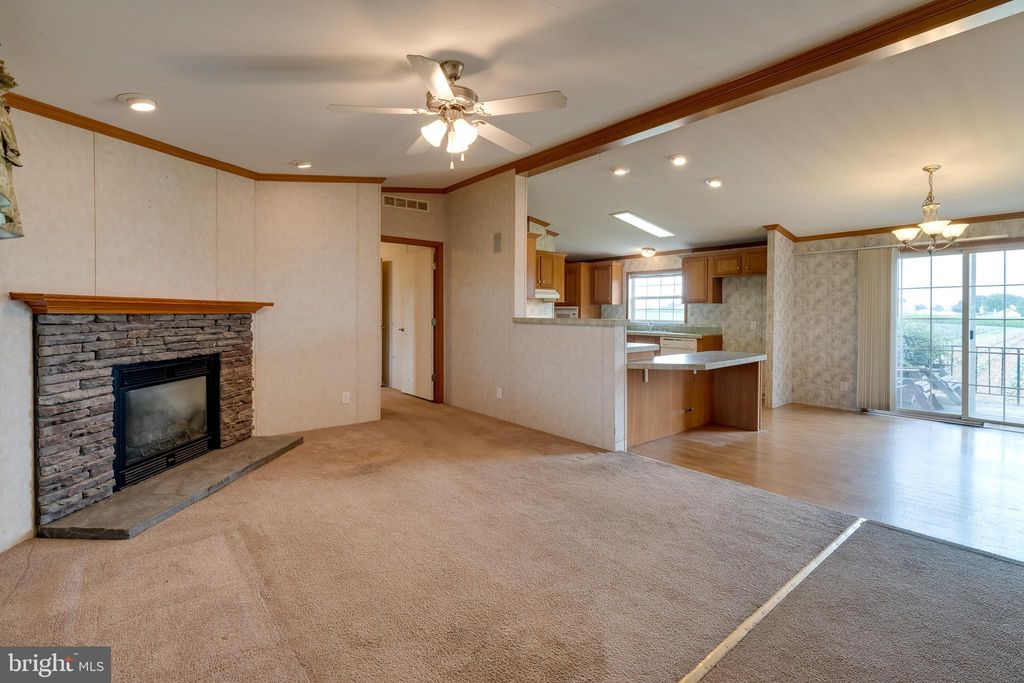 Photo of 760 N RAILROAD AVE, NEW HOLLAND, PA 17557 (MLS # PALA2038472)