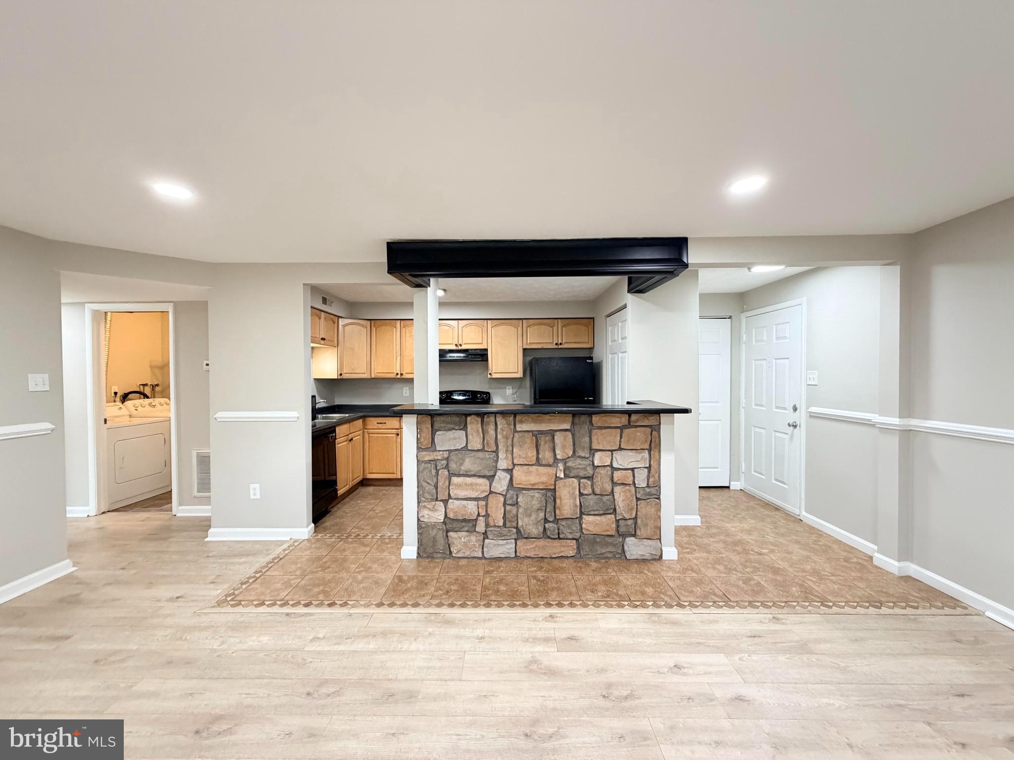 MOUNT VERNON LAKES - Residential