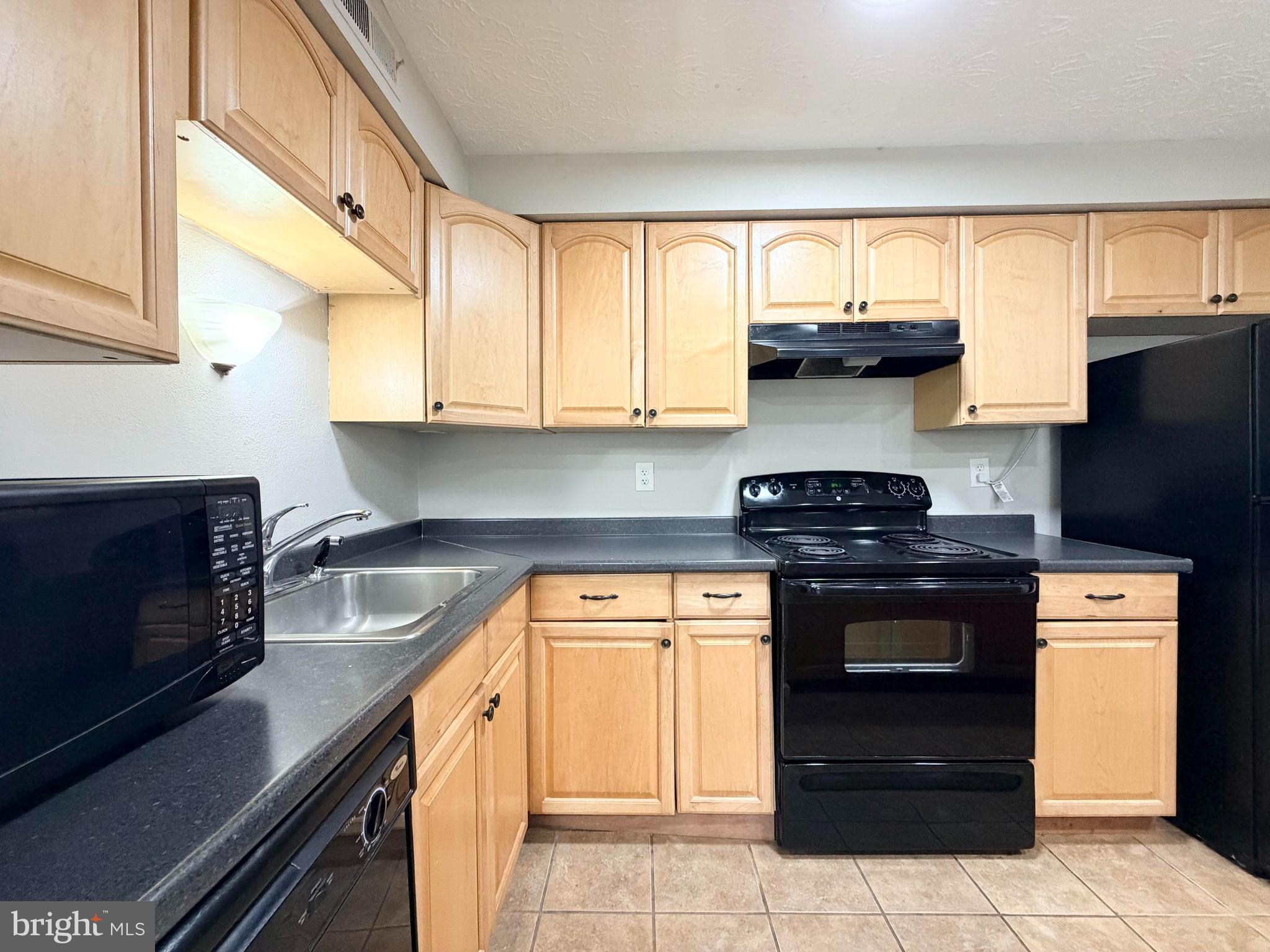 MOUNT VERNON LAKES - Residential
