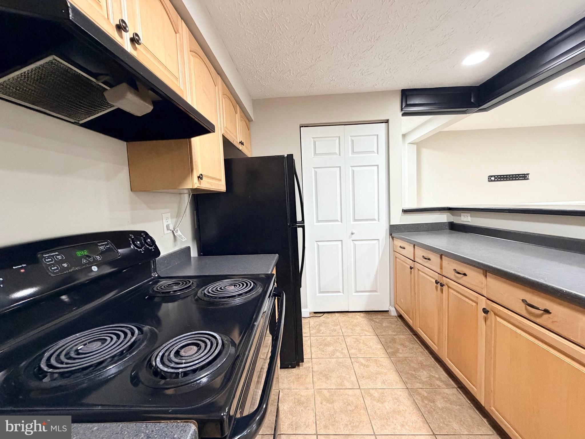 MOUNT VERNON LAKES - Residential