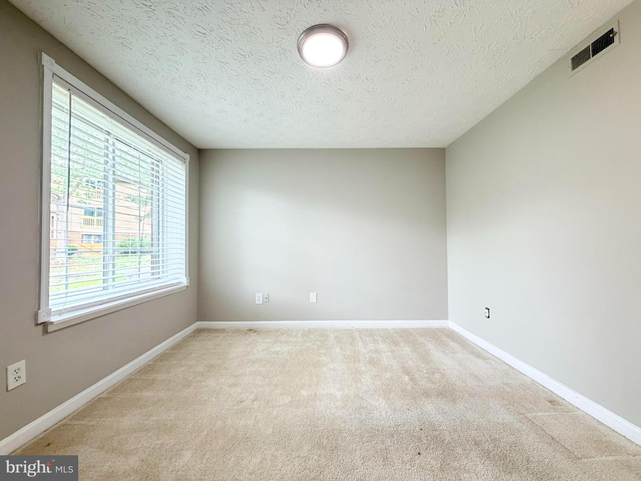 MOUNT VERNON LAKES - Residential
