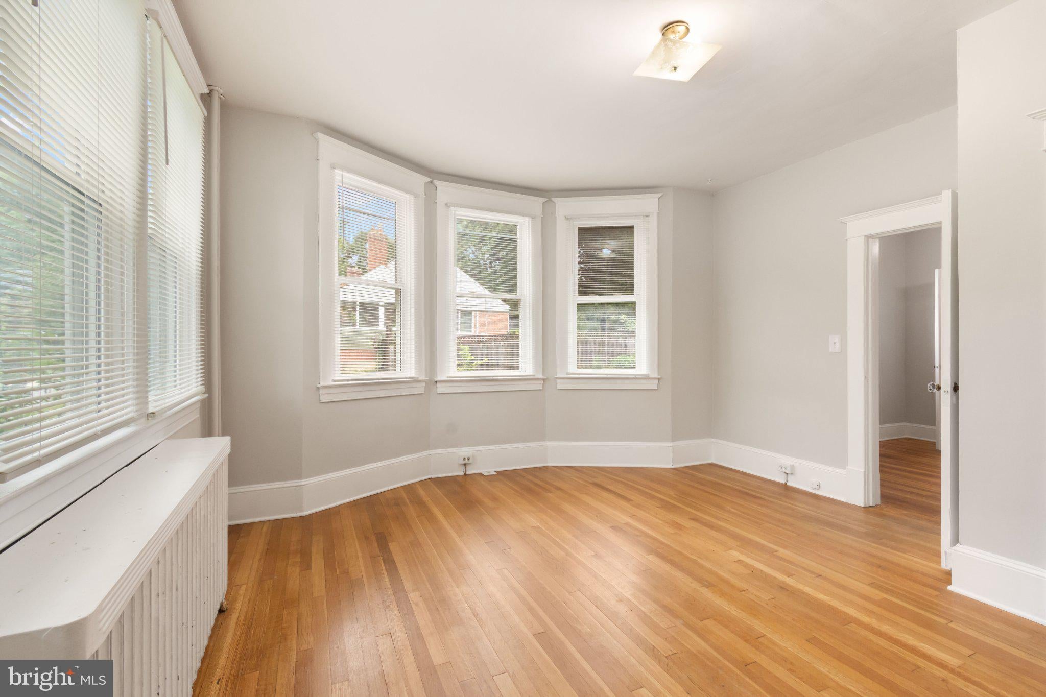 306 N BEECHWOOD AVENUE