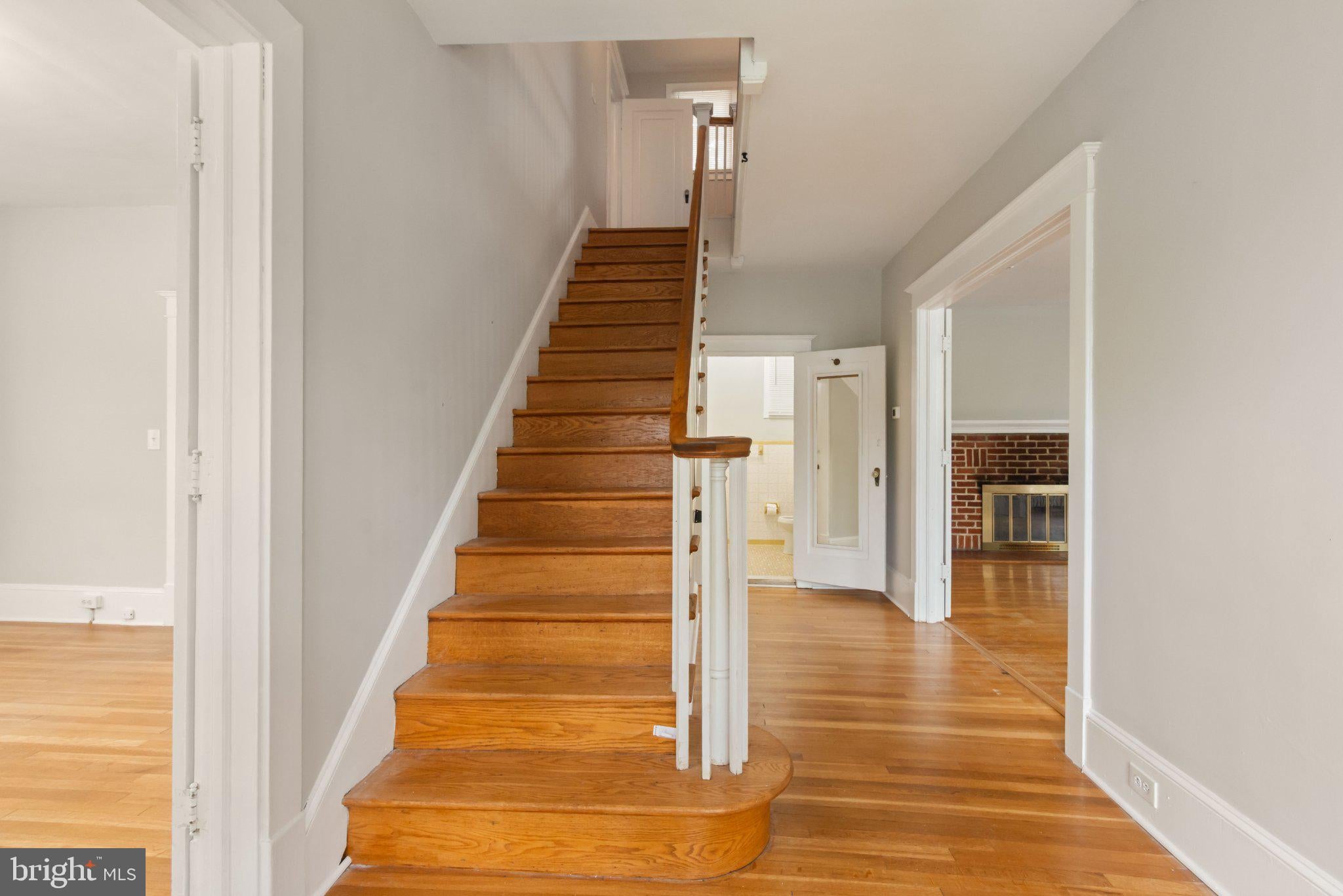 306 N BEECHWOOD AVENUE