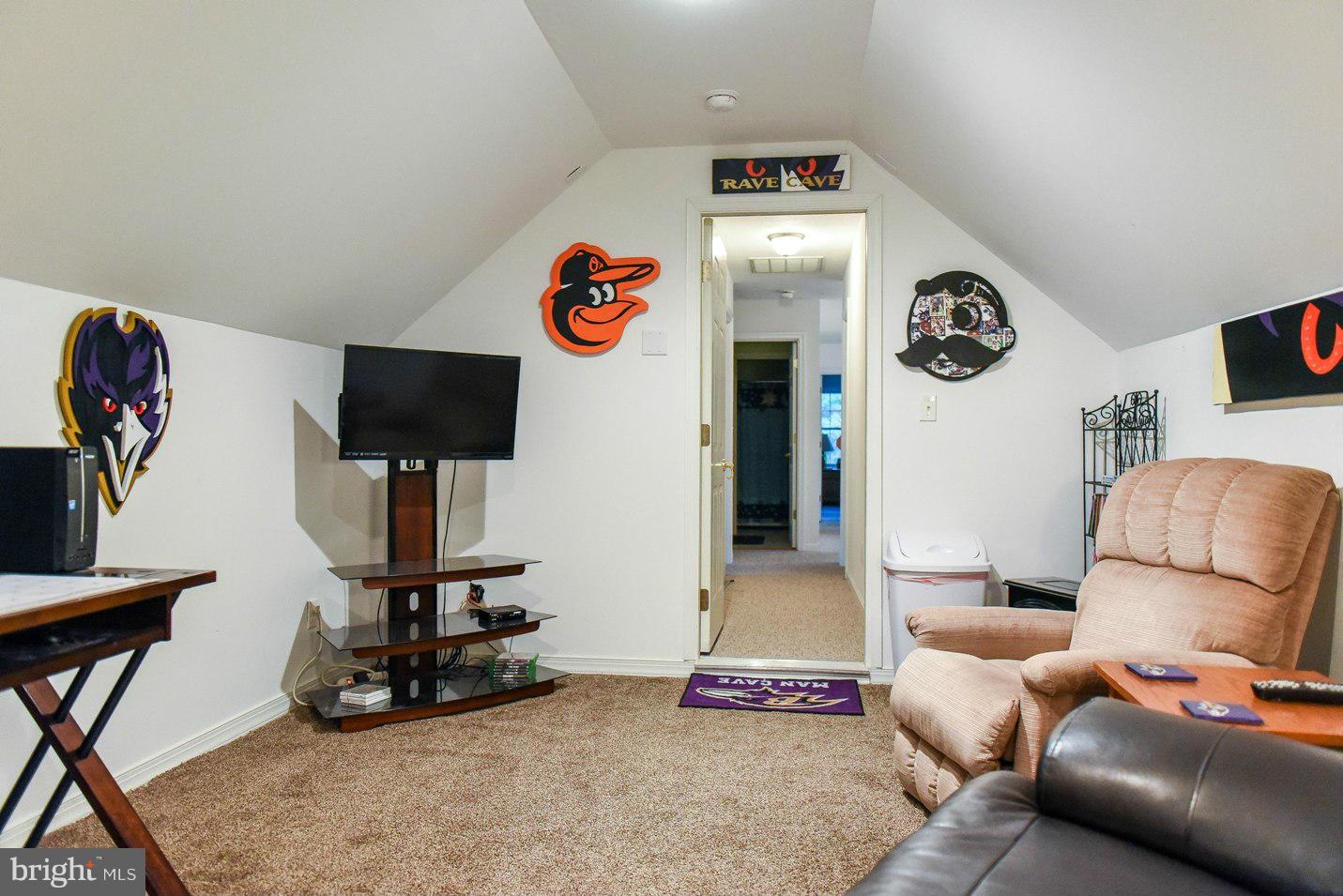 ST JAMES - Residential