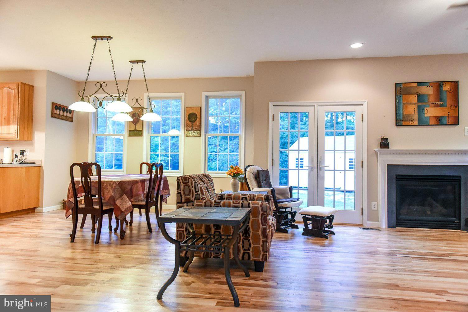 ST JAMES - Residential