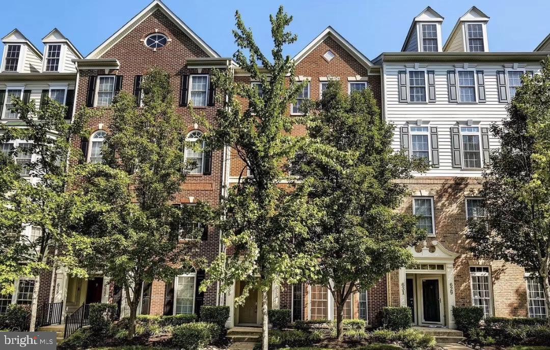 635 WHETSTONE GLEN STREET 635