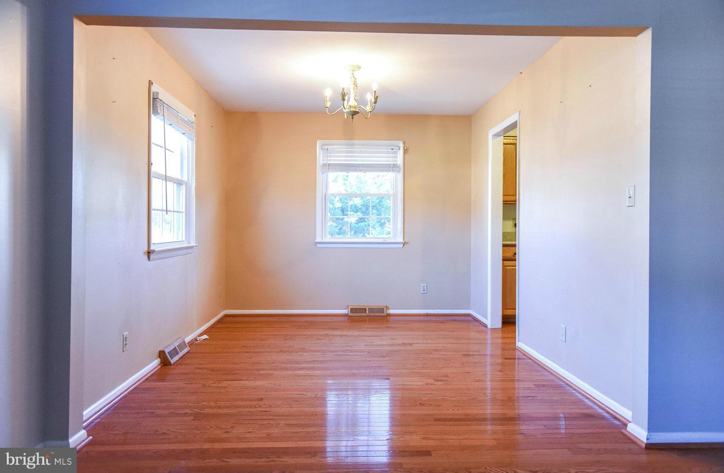 BRETON BAY ESTATES - Residential