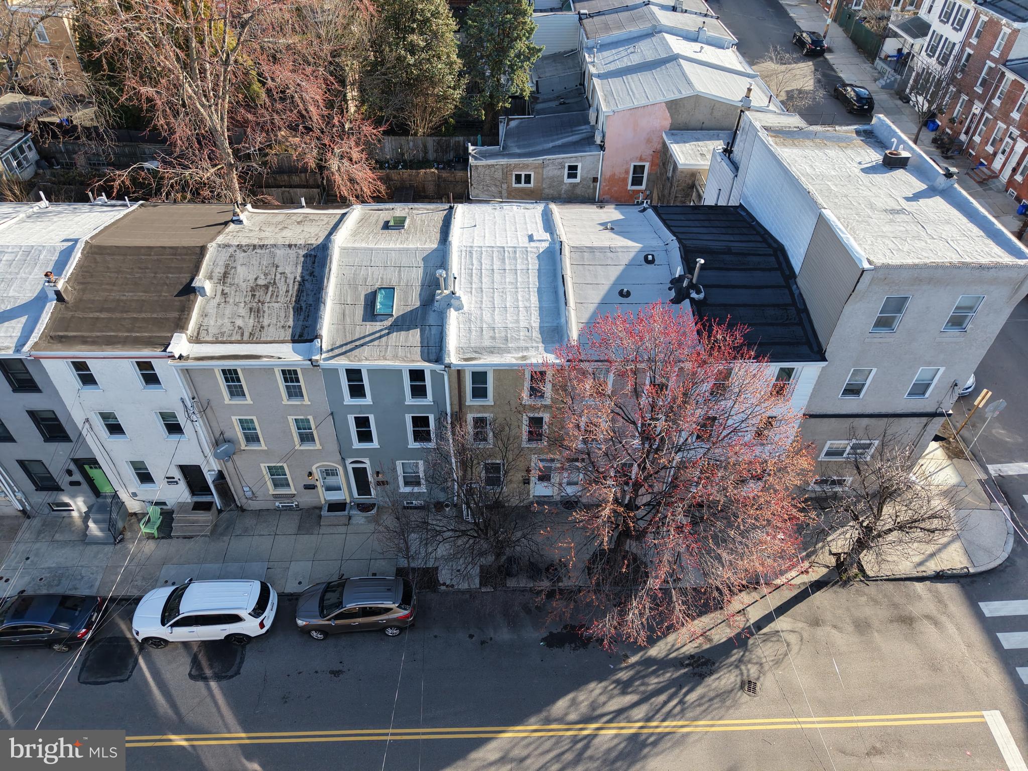 EAST FALLS - Residential