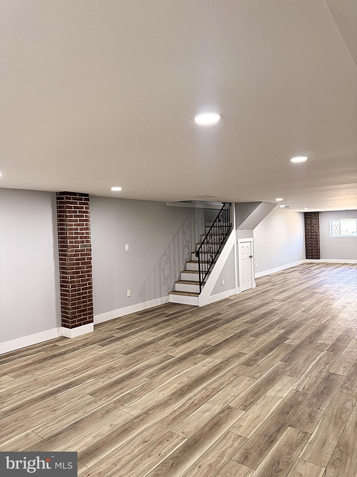 ROXBOROUGH - Residential