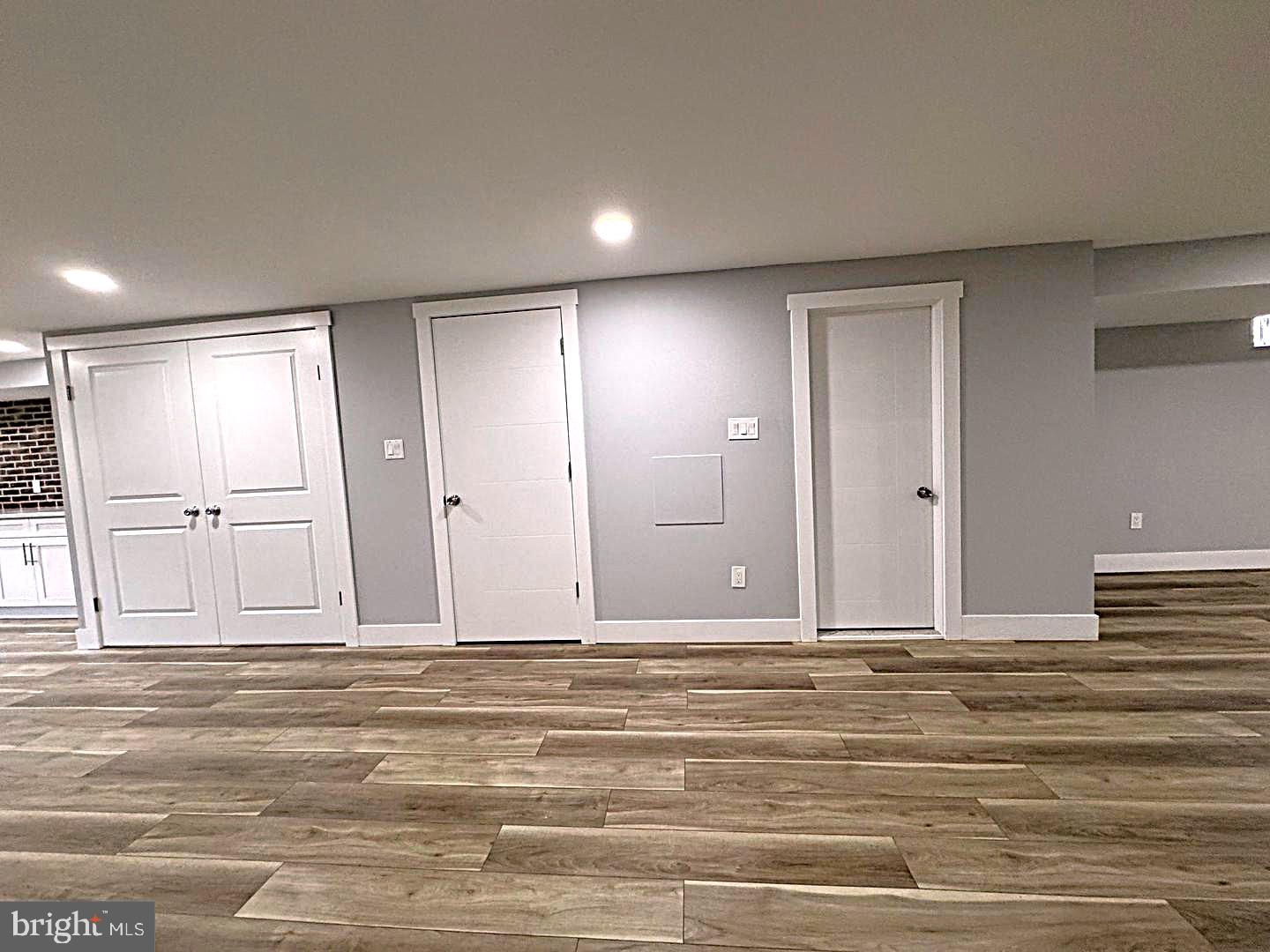 ROXBOROUGH - Residential