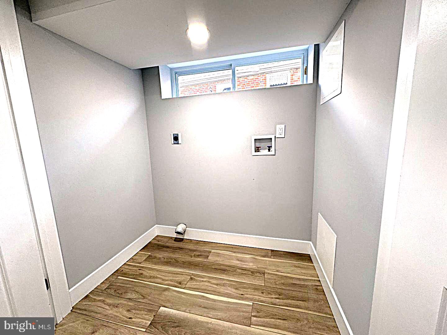 ROXBOROUGH - Residential