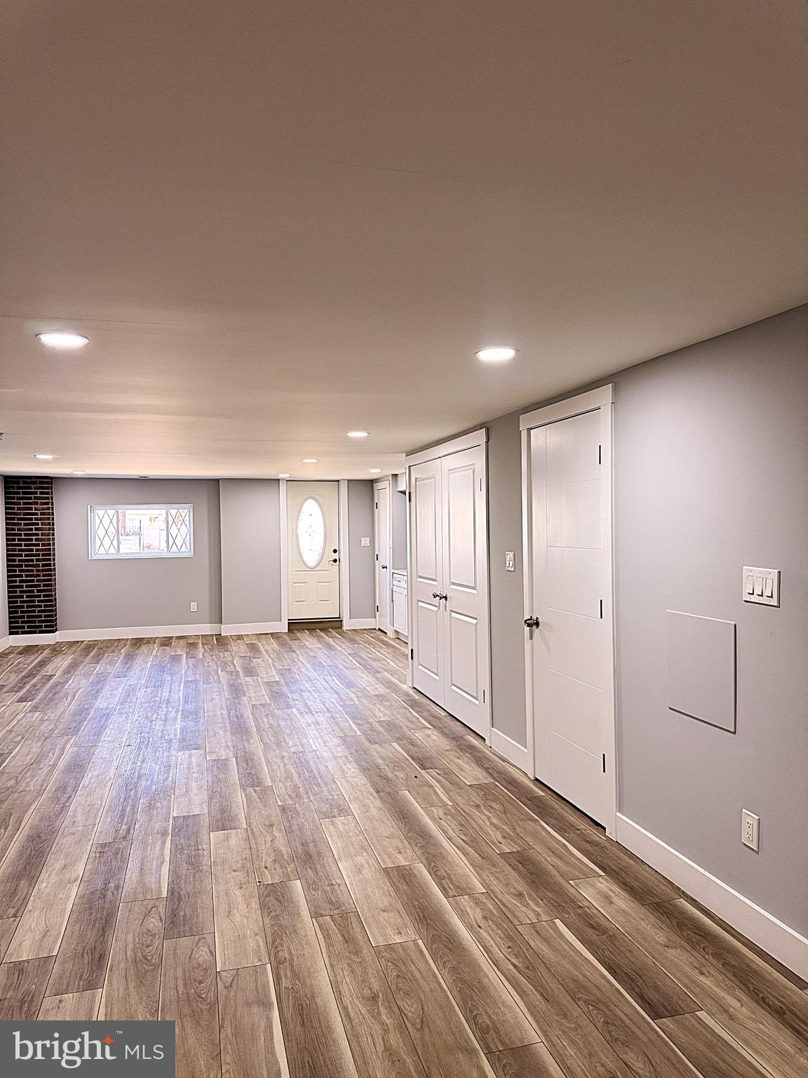 ROXBOROUGH - Residential