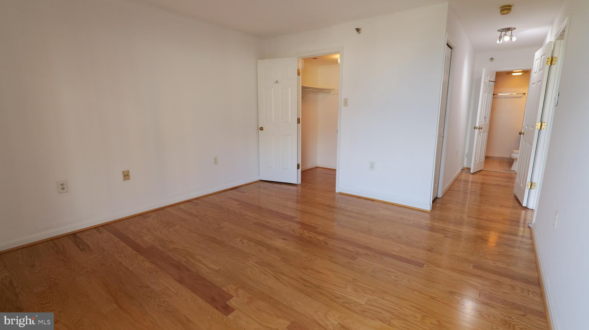 WOODBURY HEIGHTS - Residential Lease