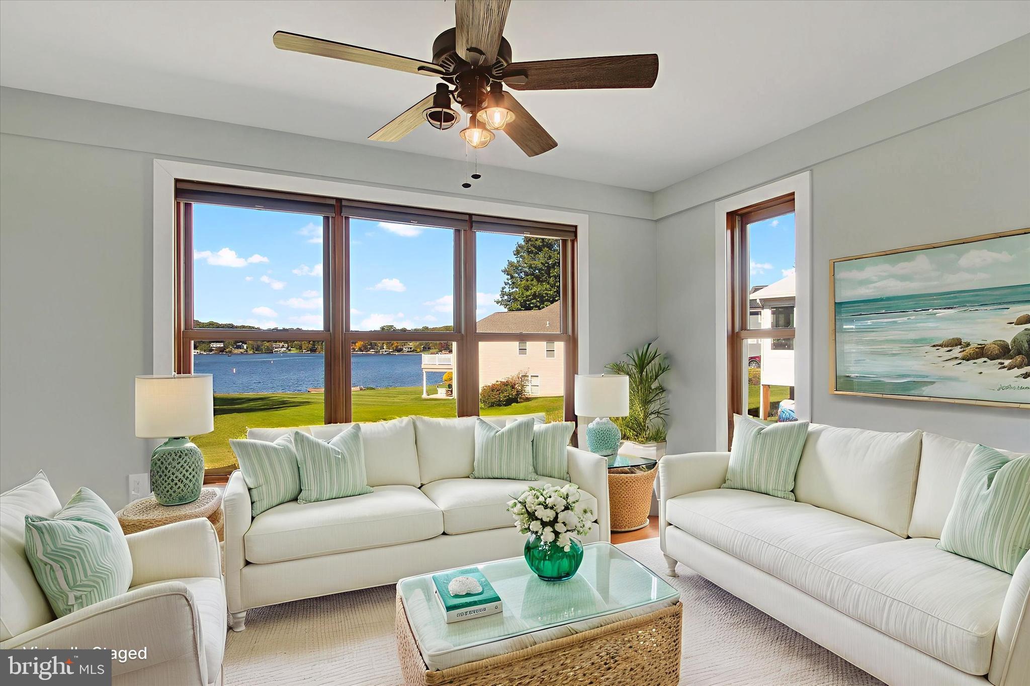 LAKE MEADE - Residential