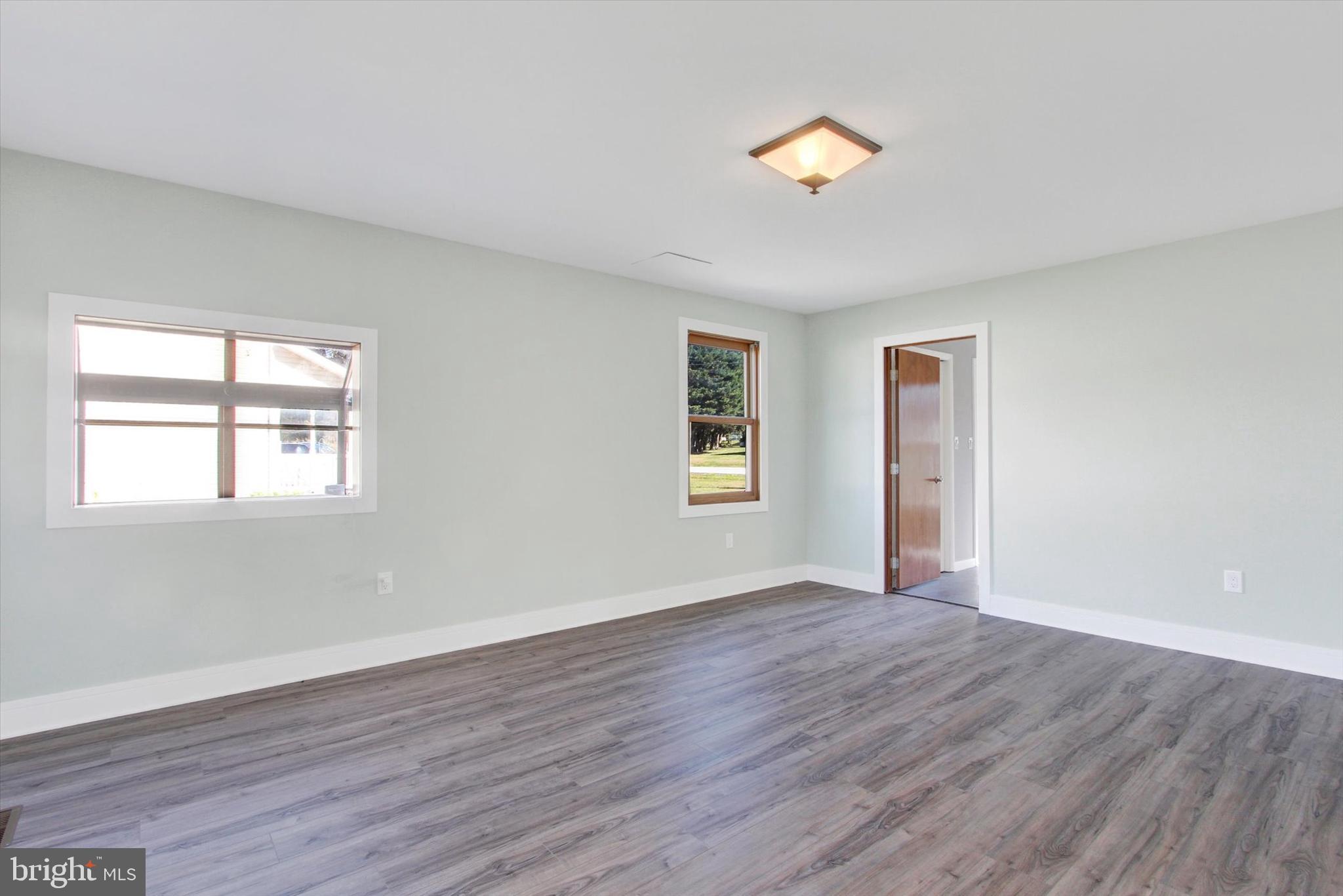 LAKE MEADE - Residential