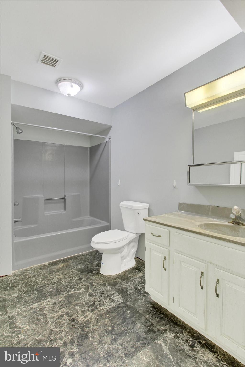 LAKE MEADE - Residential