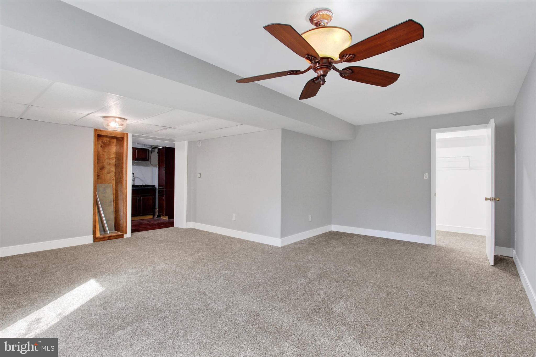 LAKE MEADE - Residential