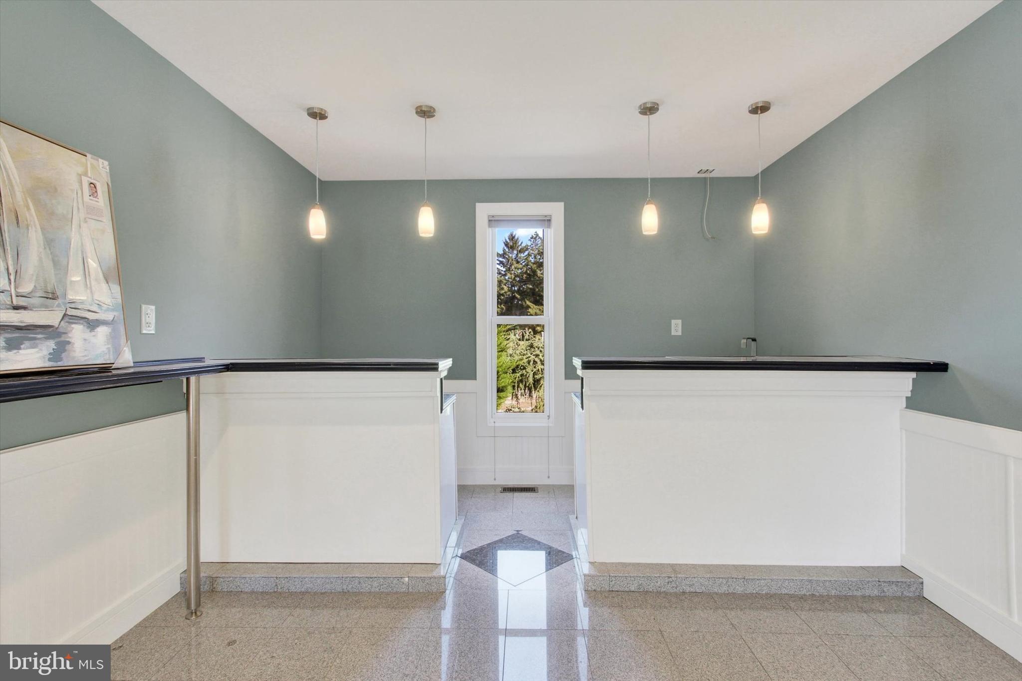 LAKE MEADE - Residential