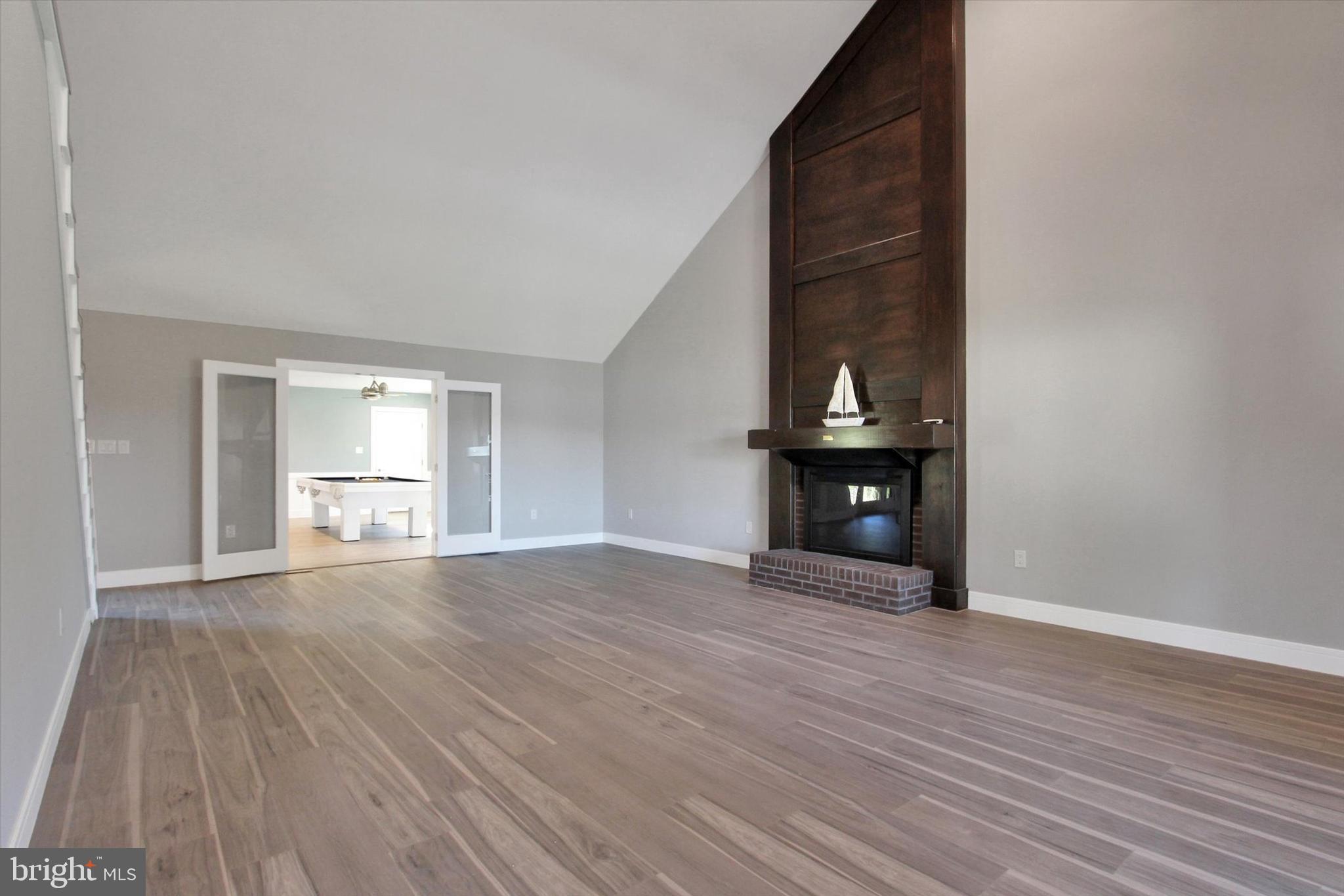 LAKE MEADE - Residential