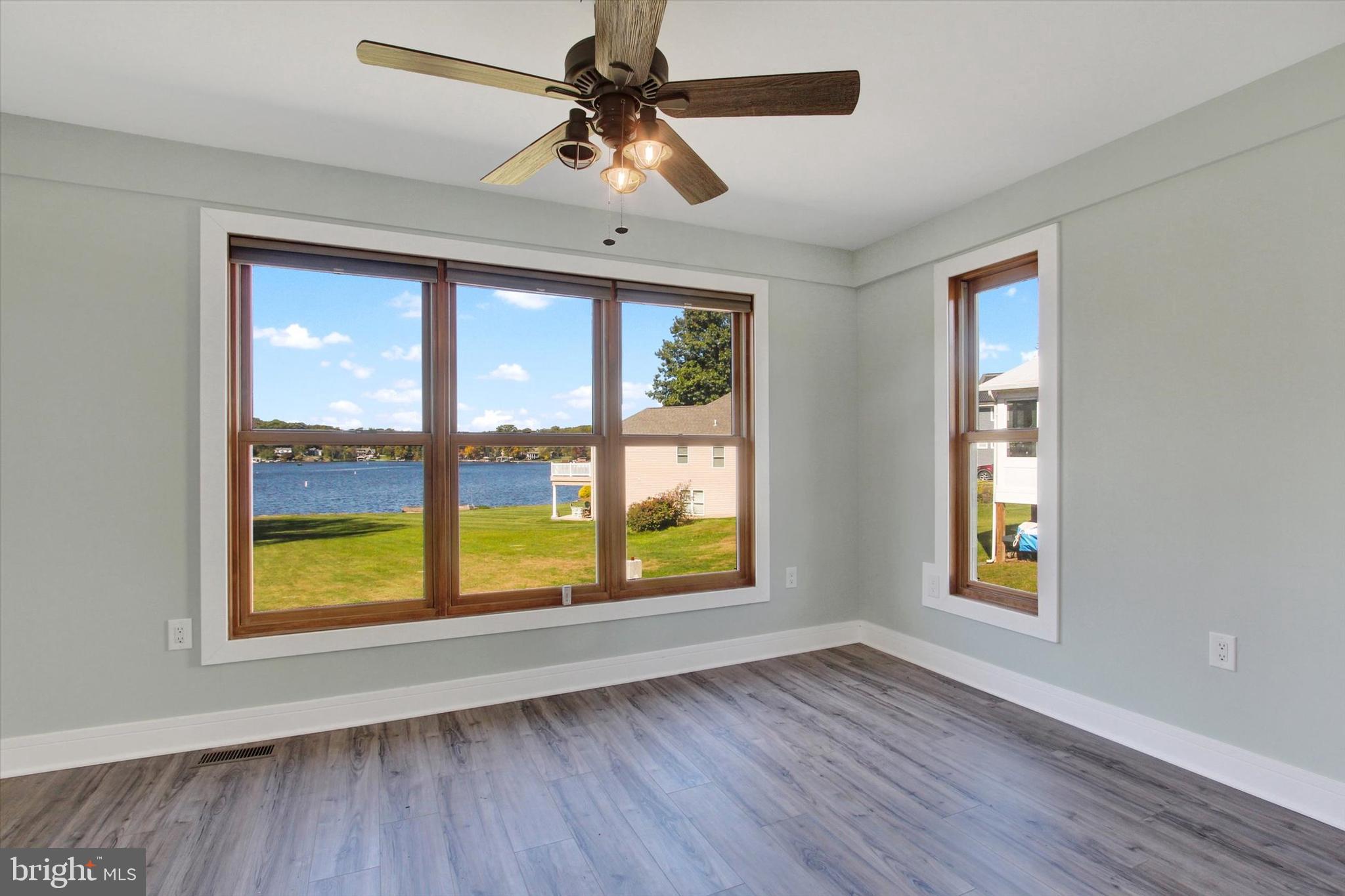 LAKE MEADE - Residential