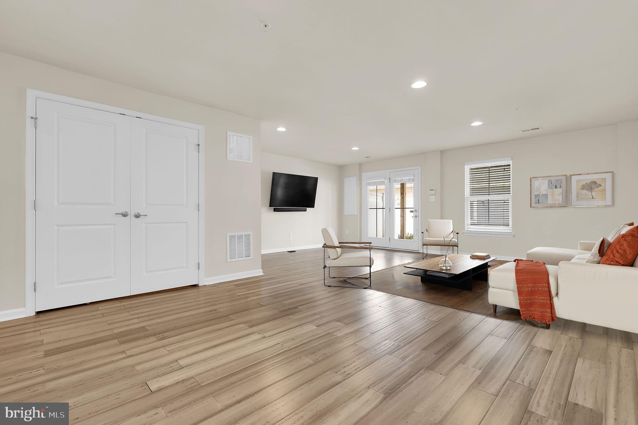 BRUNSWICK CROSSING - Residential