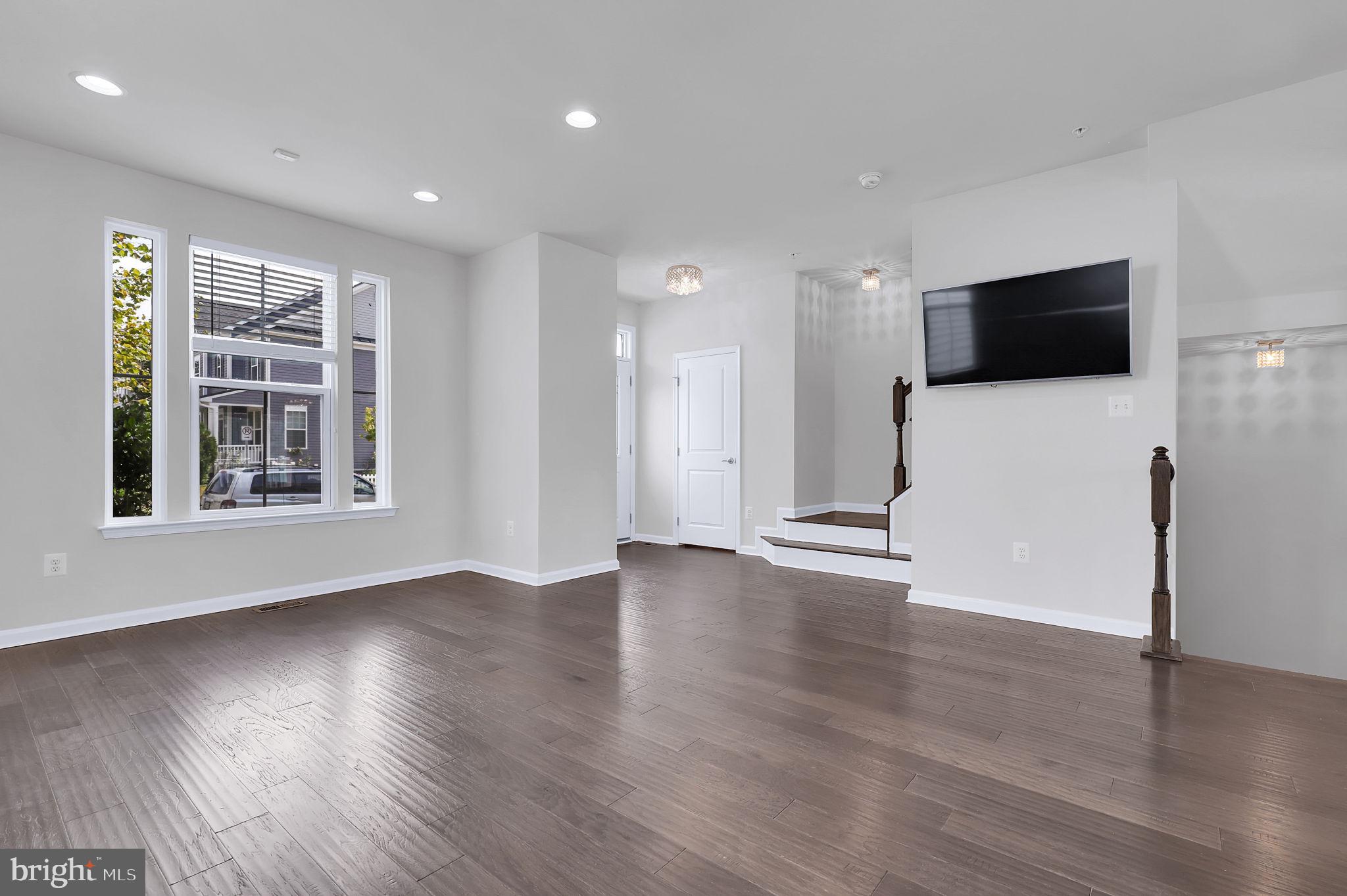 BRUNSWICK CROSSING - Residential