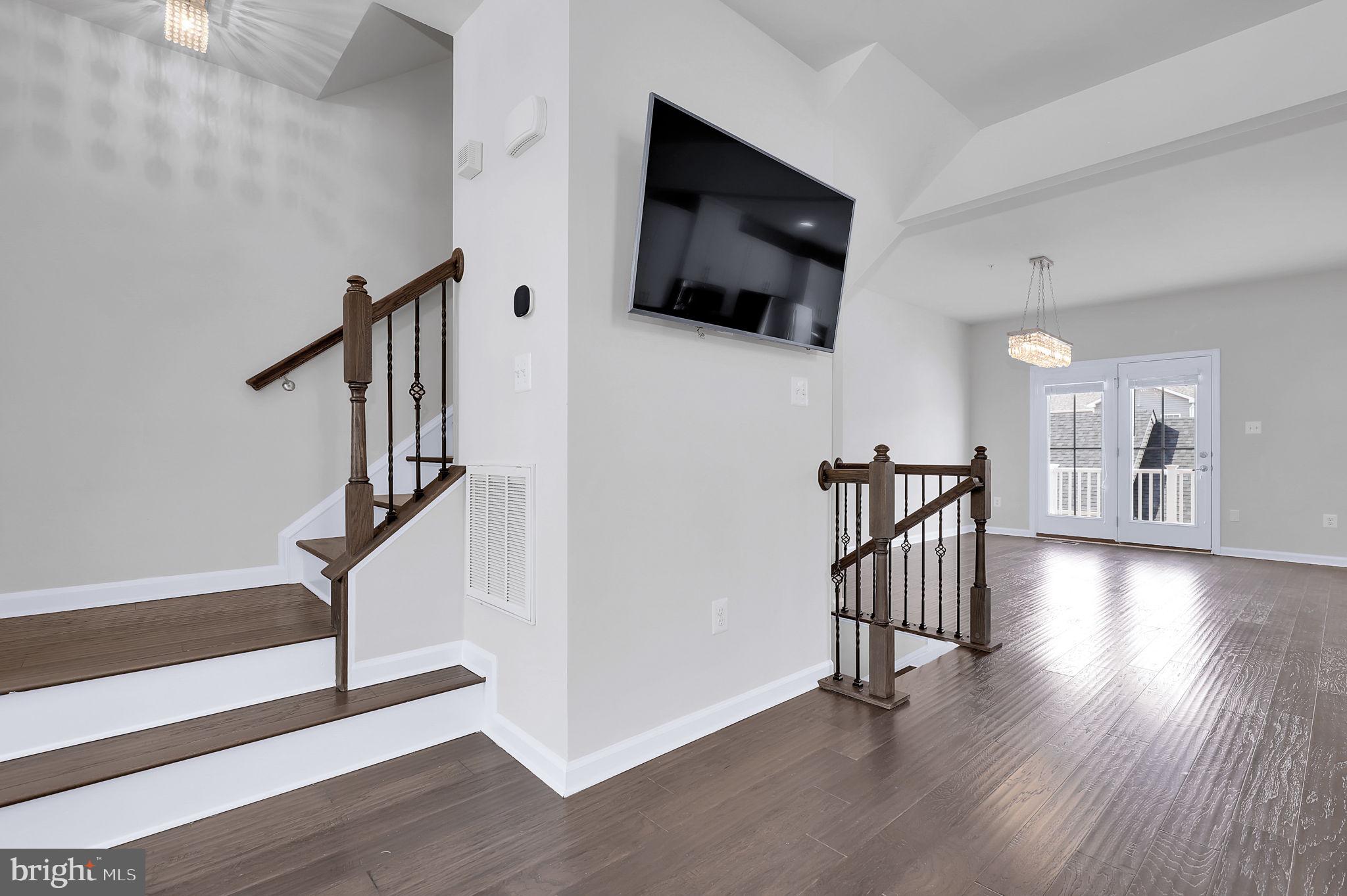 BRUNSWICK CROSSING - Residential