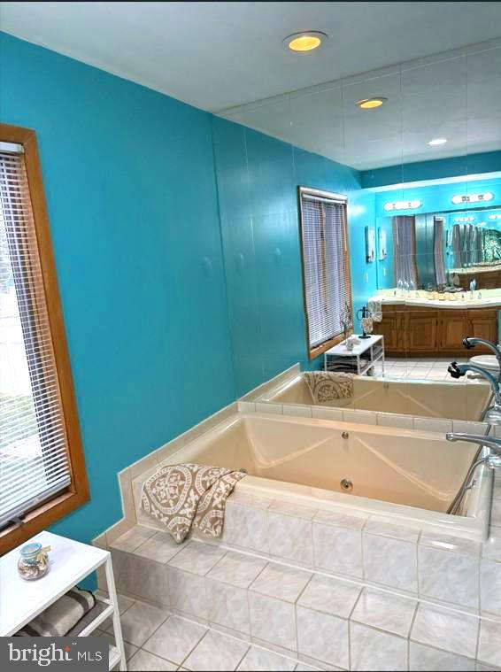 BUSTLETON - Residential