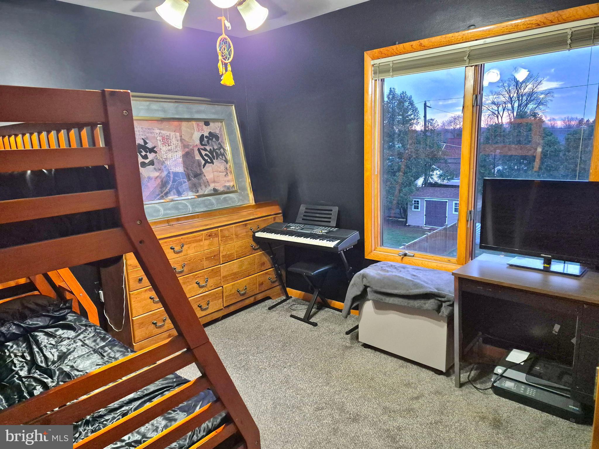 BUSTLETON - Residential