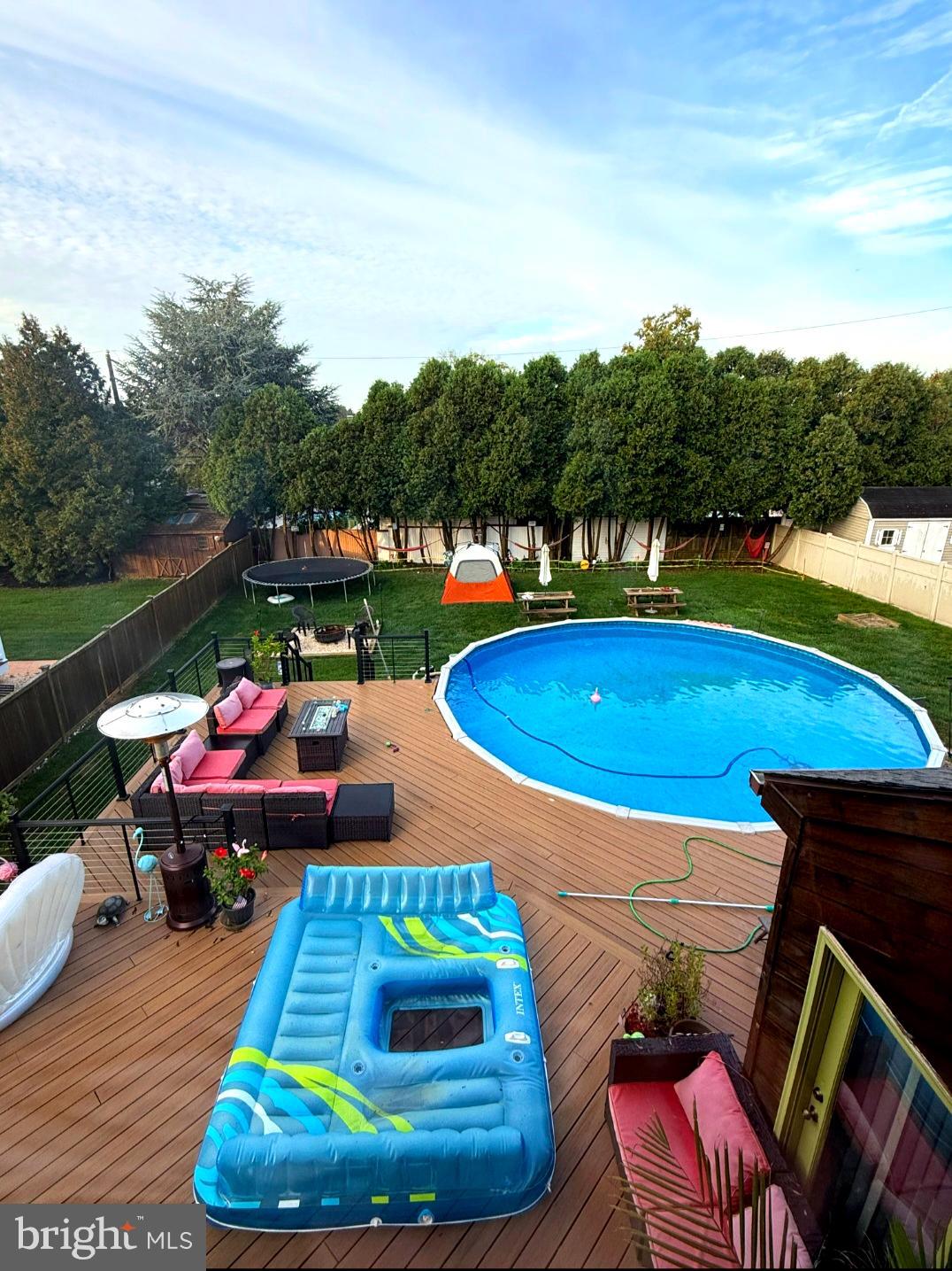 BUSTLETON - Residential