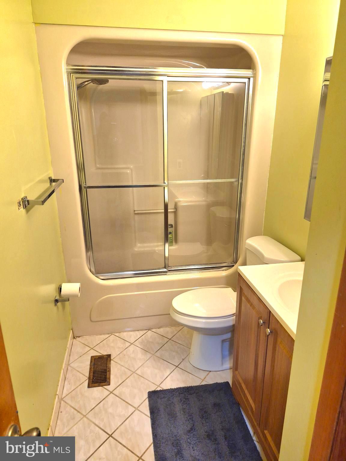 BUSTLETON - Residential