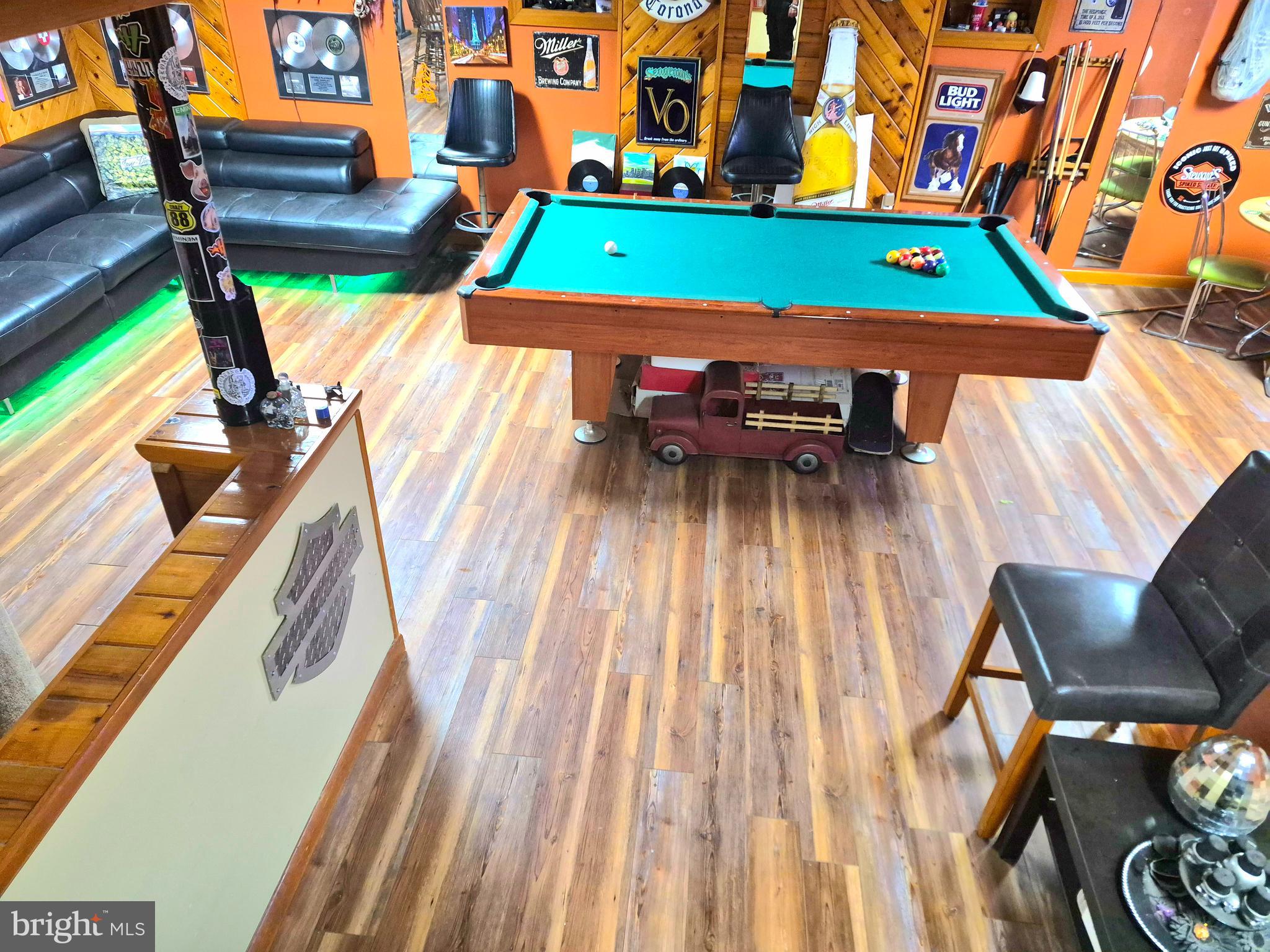 BUSTLETON - Residential