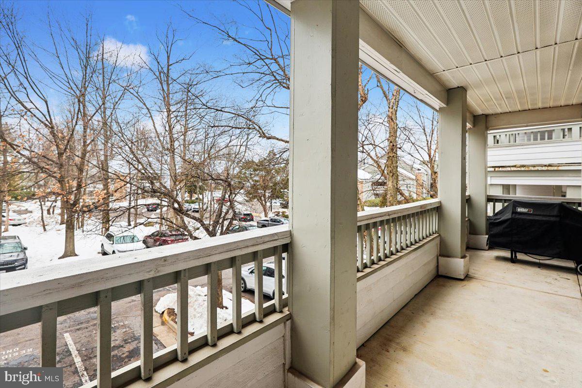 STONECROFT CONDO - Residential