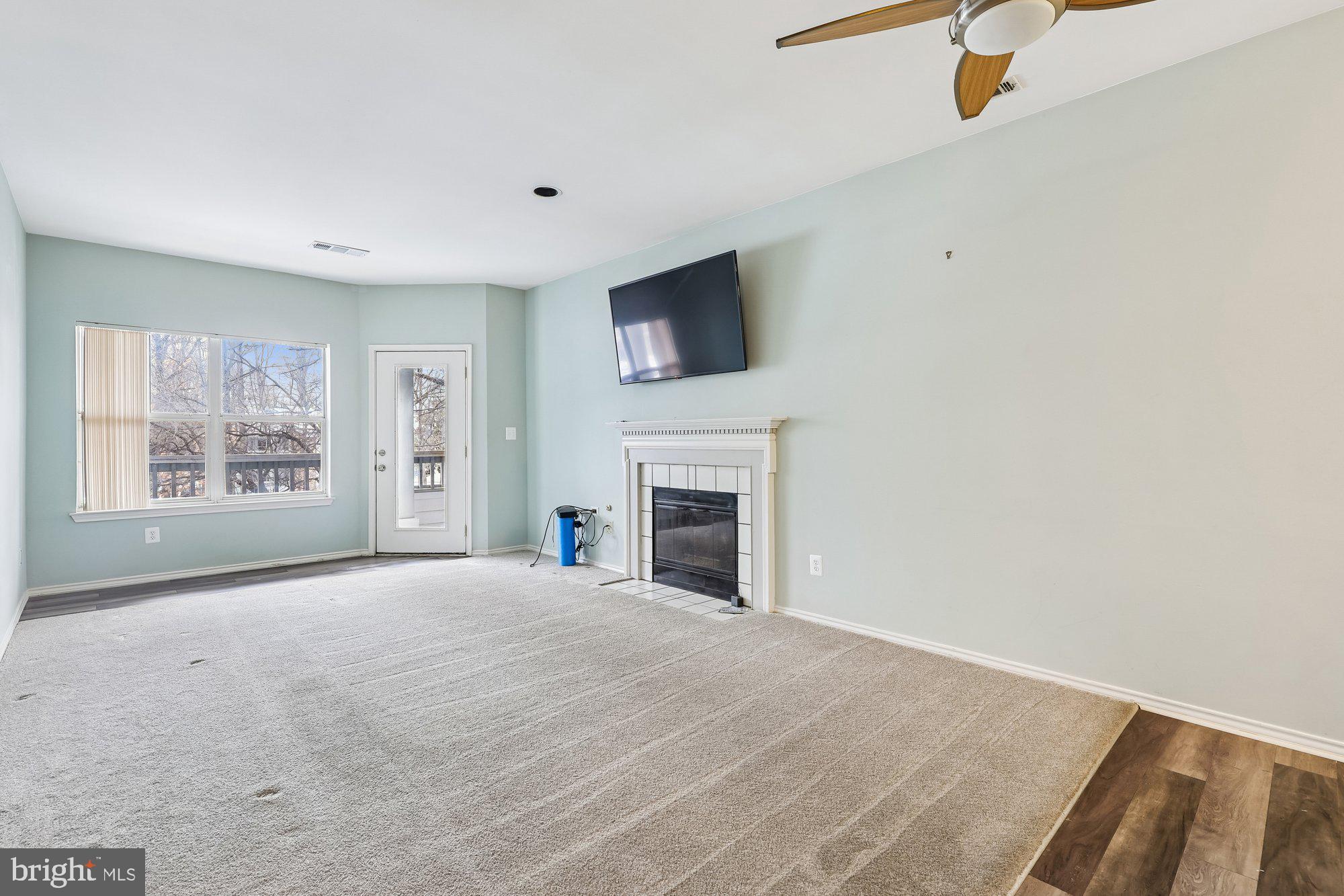 STONECROFT CONDO - Residential