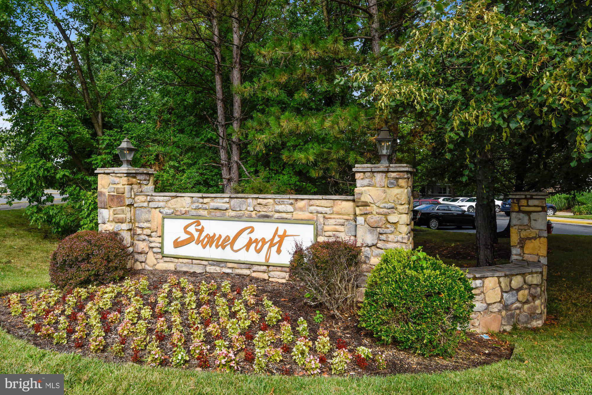 STONECROFT CONDO - Residential