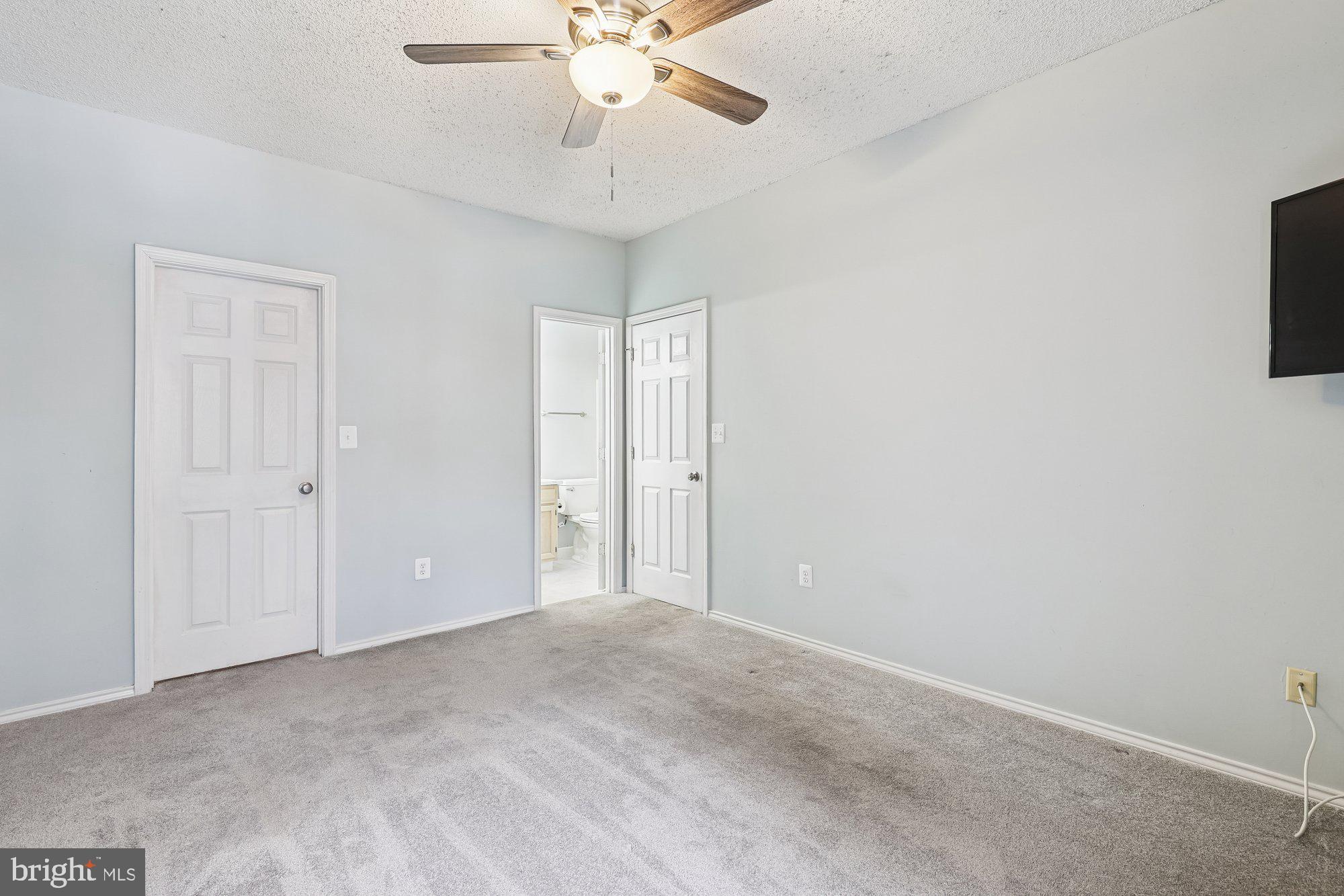 STONECROFT CONDO - Residential