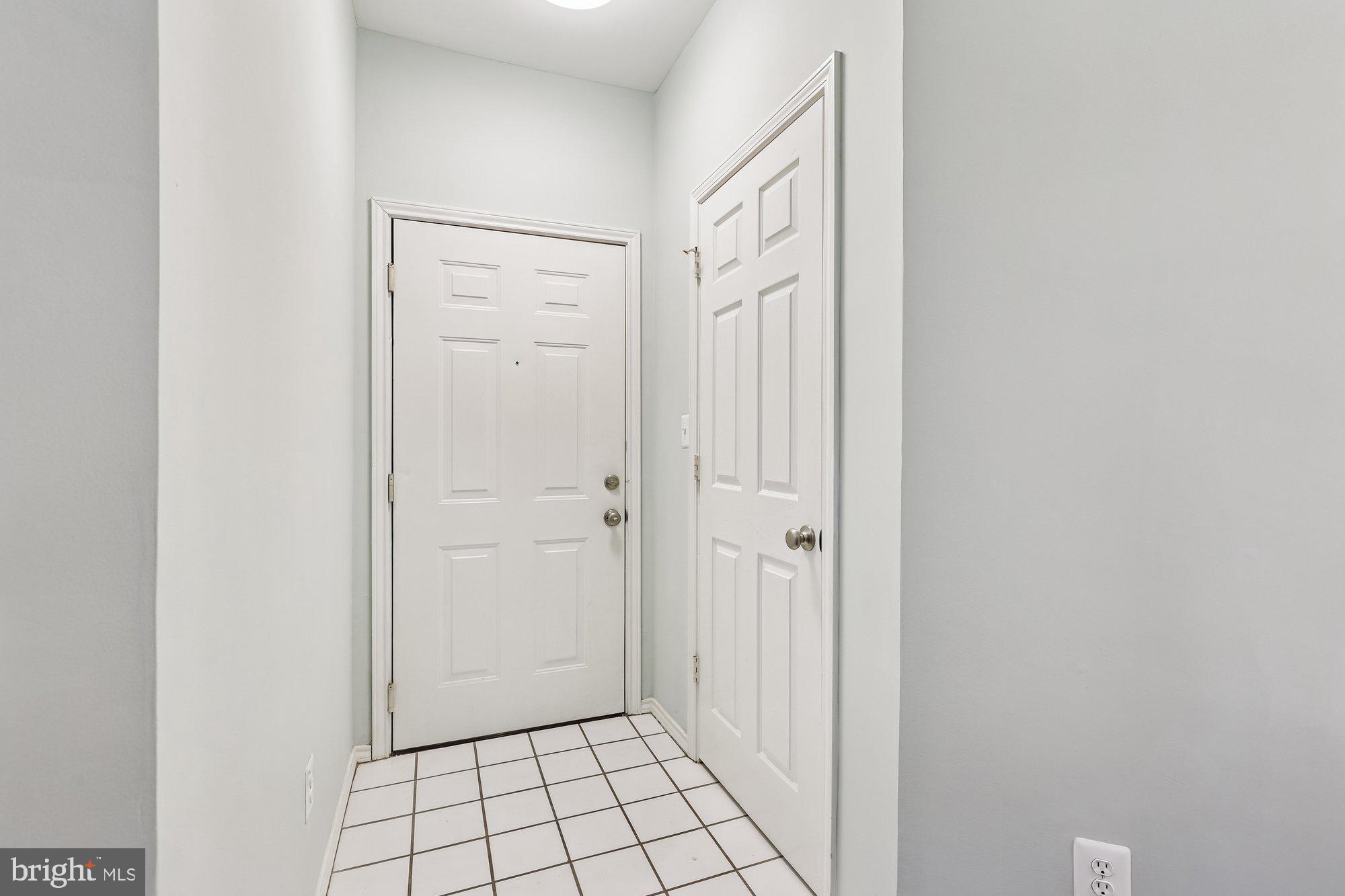 STONECROFT CONDO - Residential