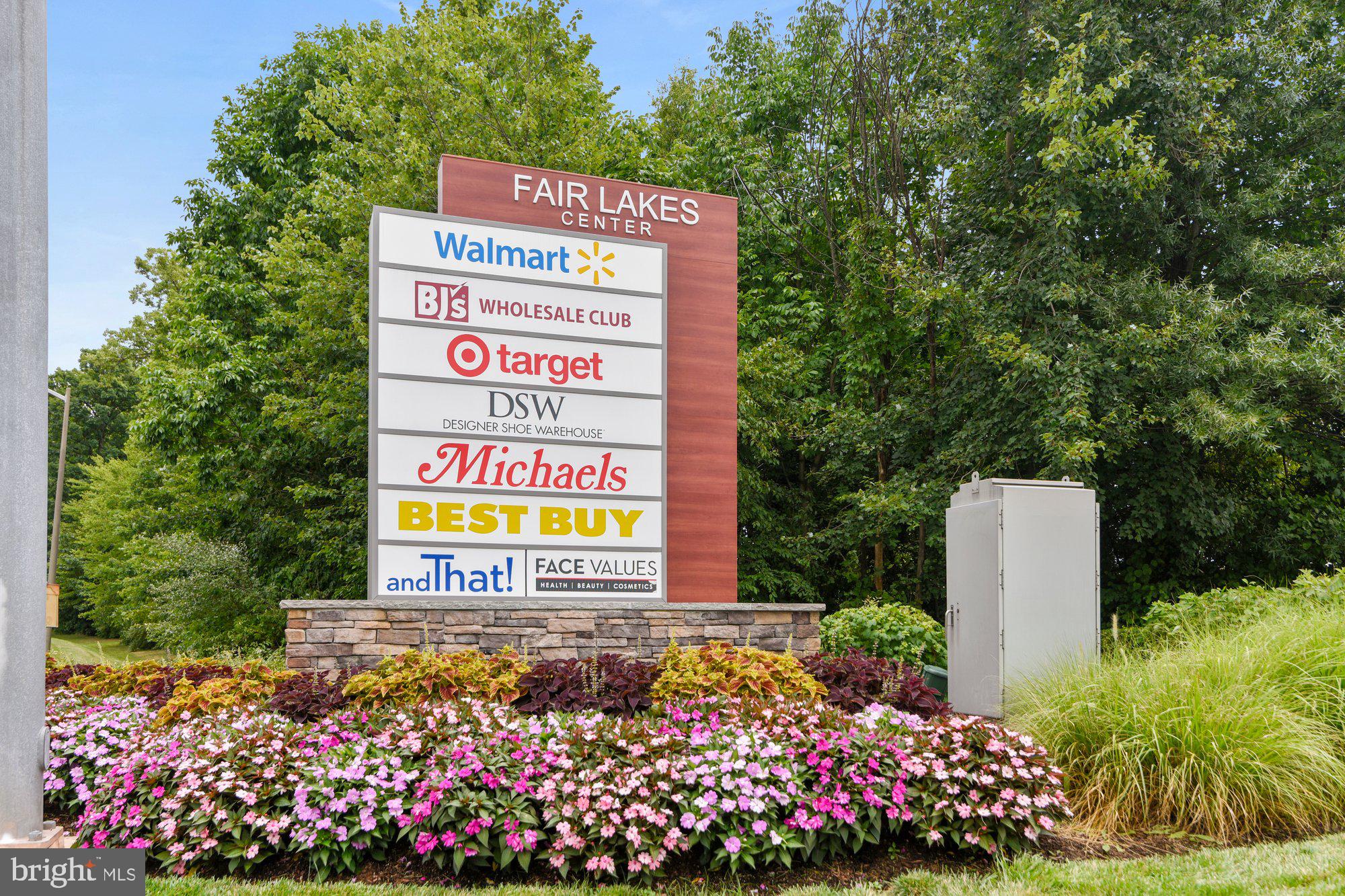 STONECROFT CONDO - Residential