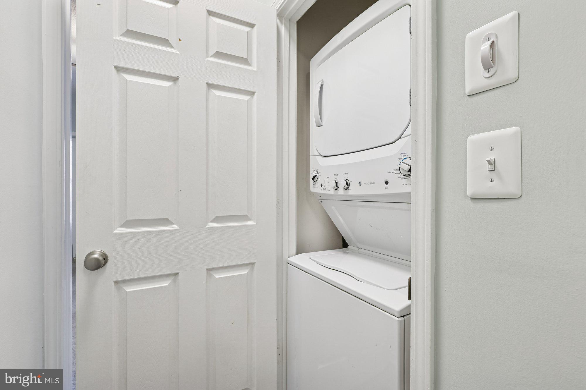 STONECROFT CONDO - Residential