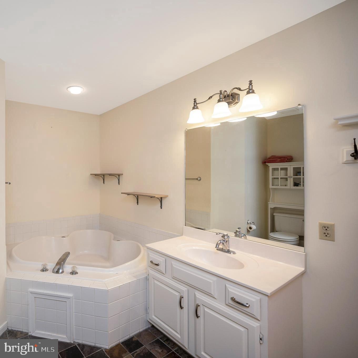 SMOKETREE - Residential