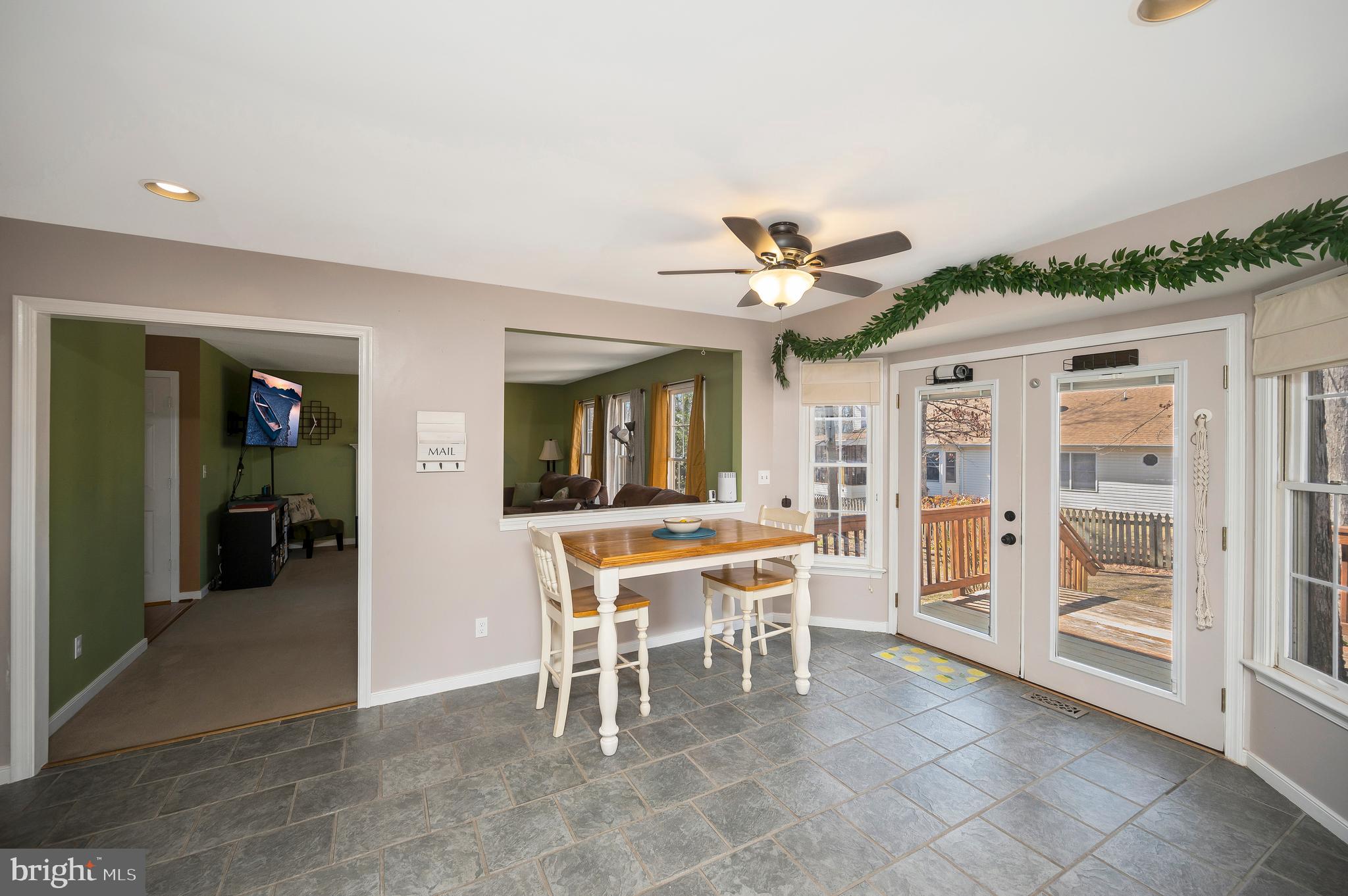 SMOKETREE - Residential