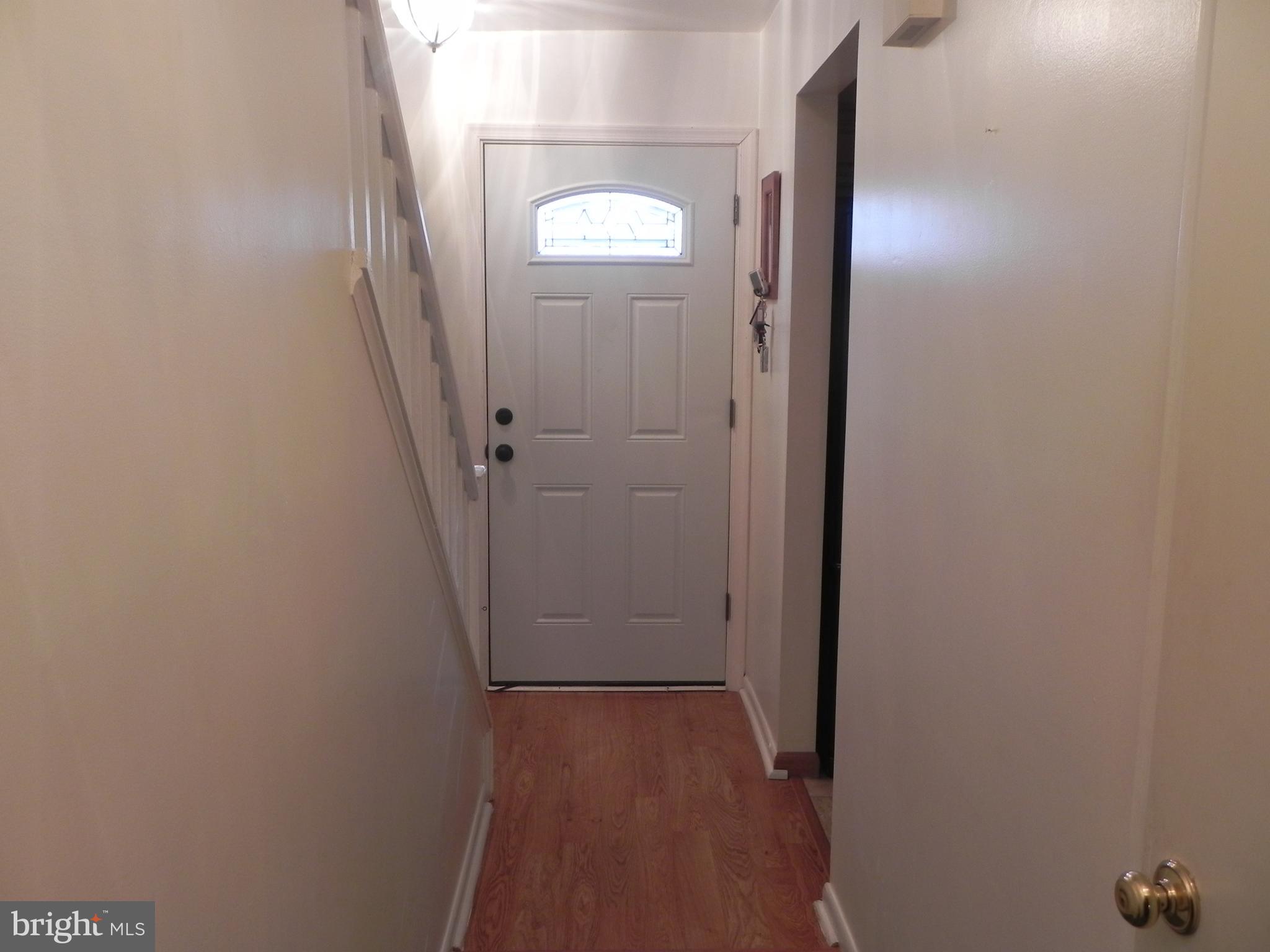 KINGSBRIDGE COURT - Residential Lease