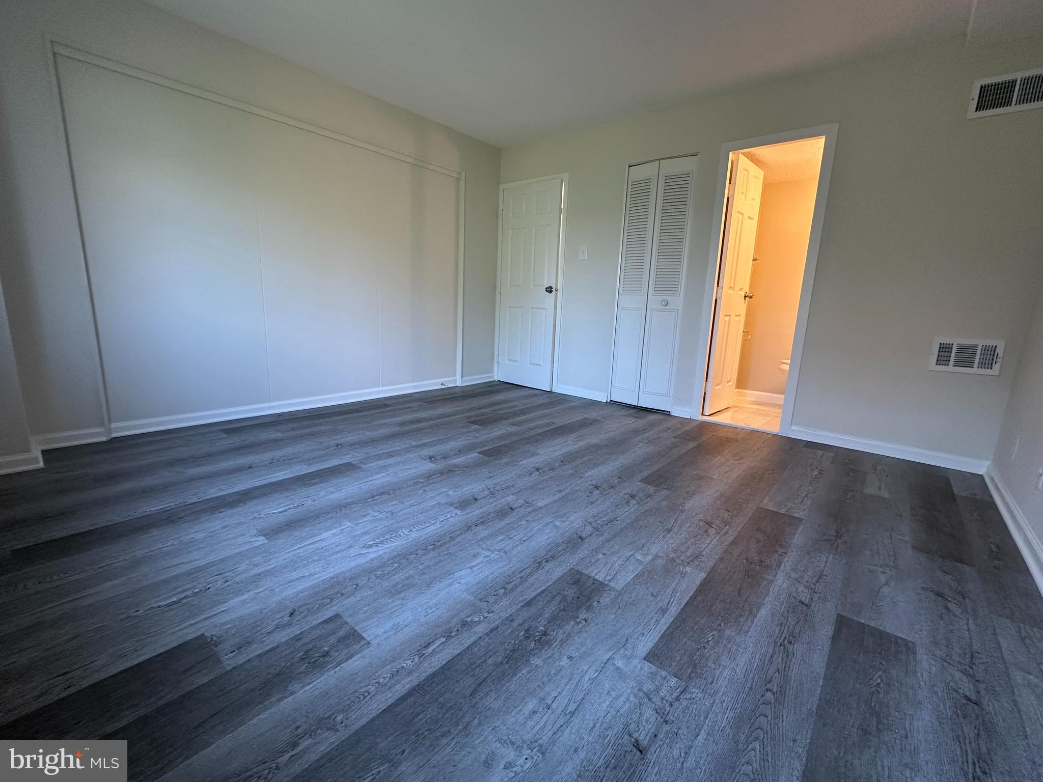 CIRCLE - Residential Lease