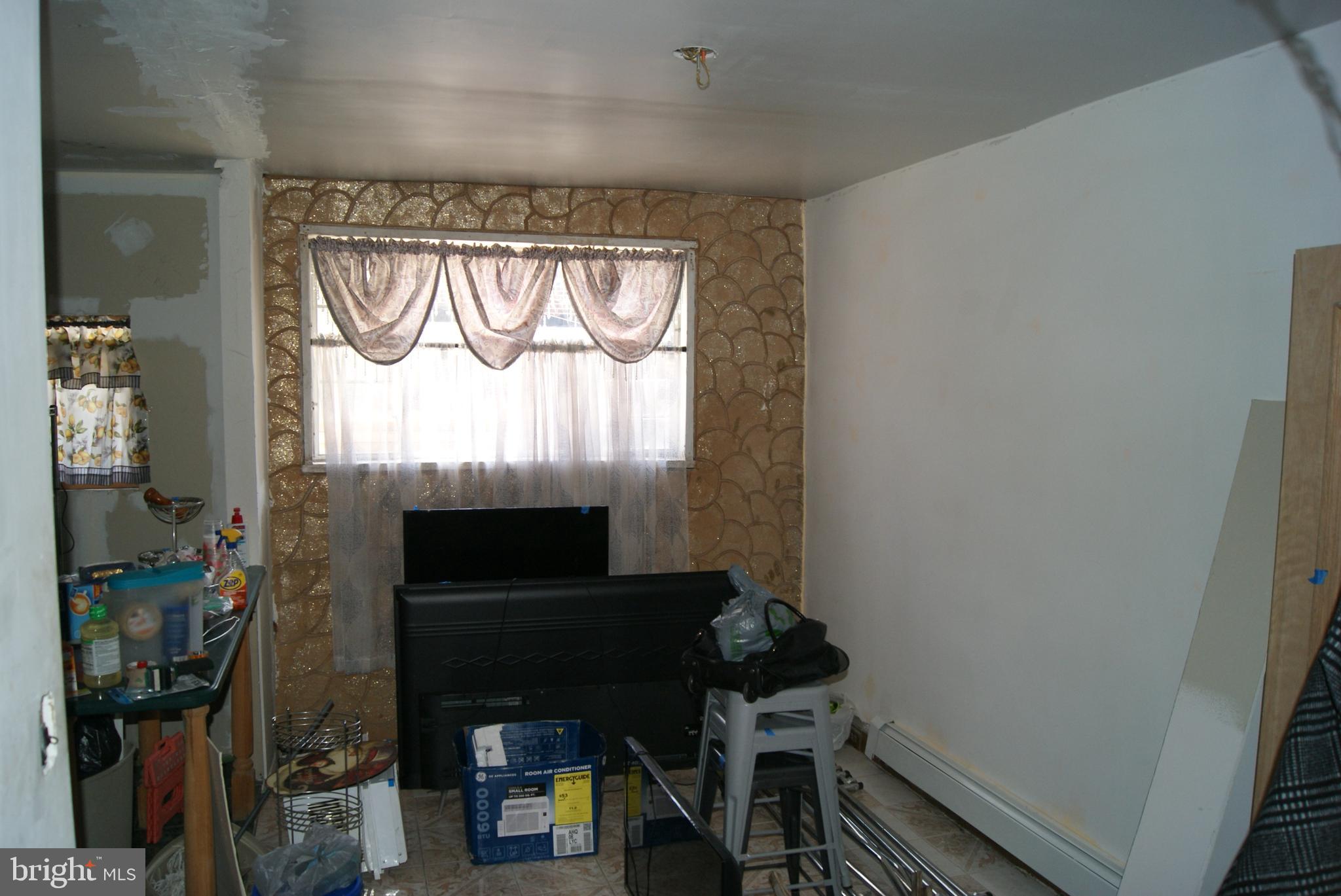 PHILADELPHIA (SOUTH) - Residential