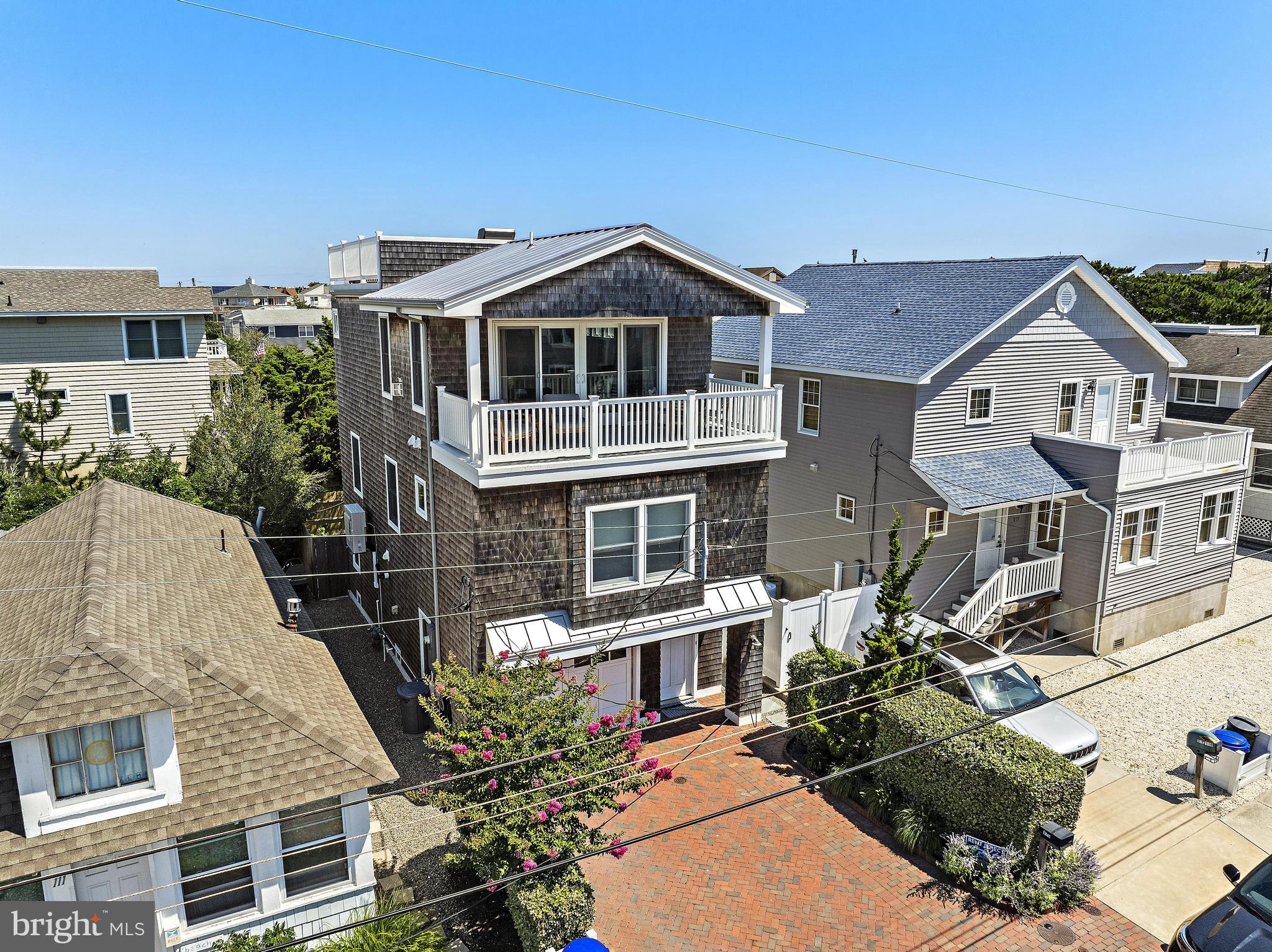 115 E 28TH STREET