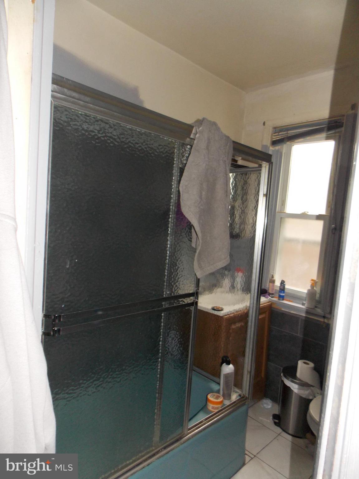 KENSINGTON - Residential