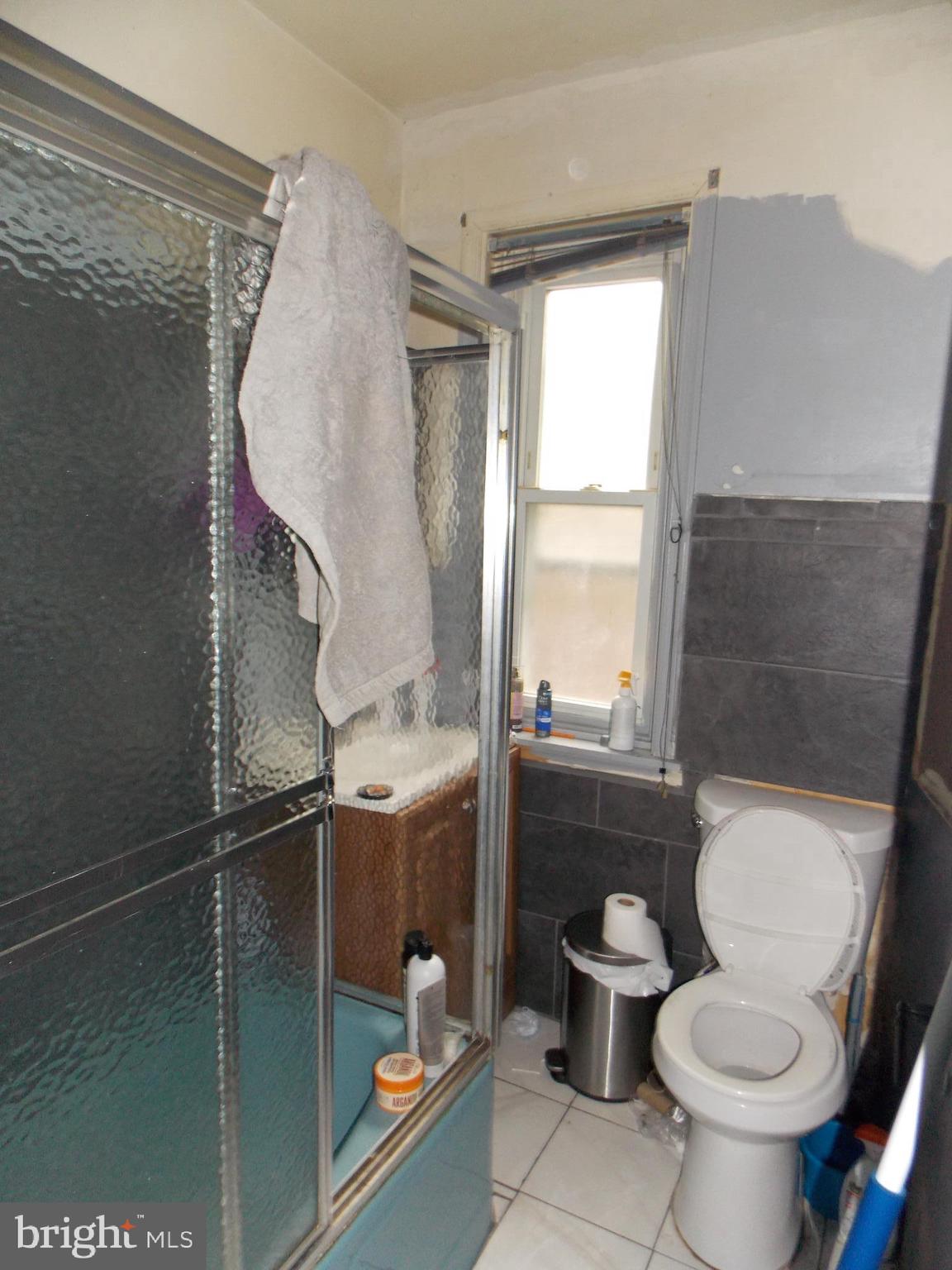 KENSINGTON - Residential