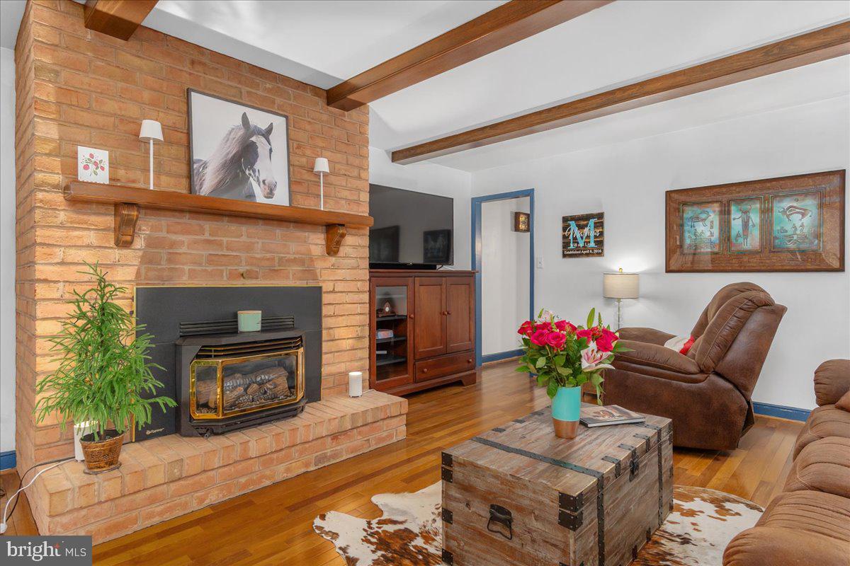 SPRING VALLEY - Residential