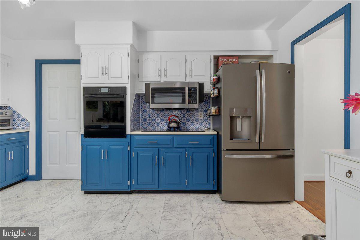 SPRING VALLEY - Residential