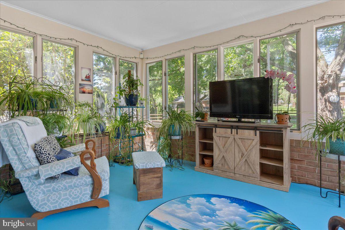 SPRING VALLEY - Residential